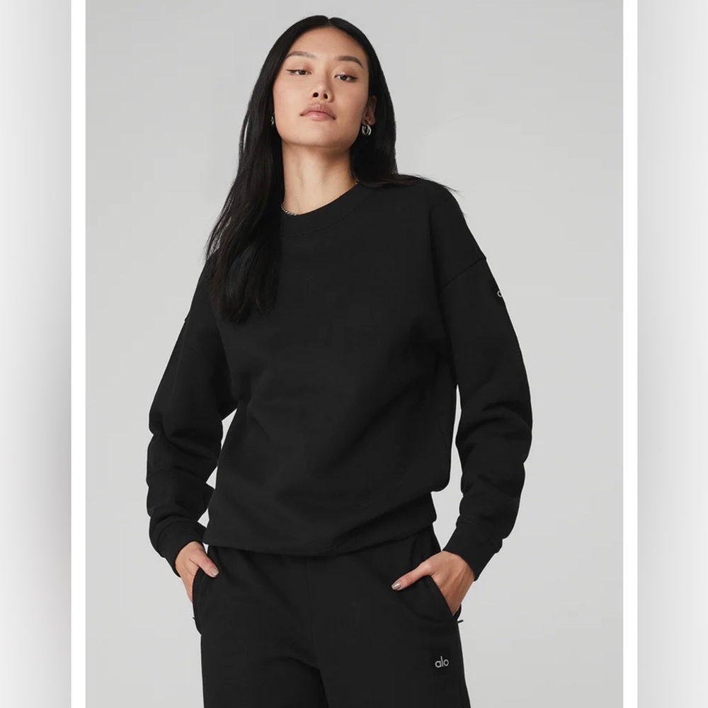 ALO Yoga Black Sweatshirt renown
